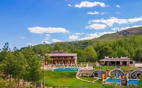 Maison Green Hill Hobbit Villas & Boutique Hotel